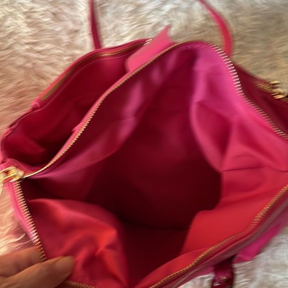 NWT Bebe Hot Barbie pink Tote Handbag - Picture 9 of 13